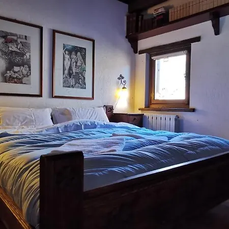 Apartment Hostdomus - Litteram Chalet