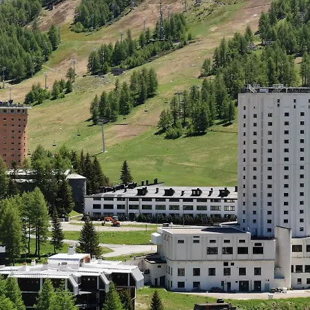 Hostdomus - Litteram Chalet Apartment Sestriere